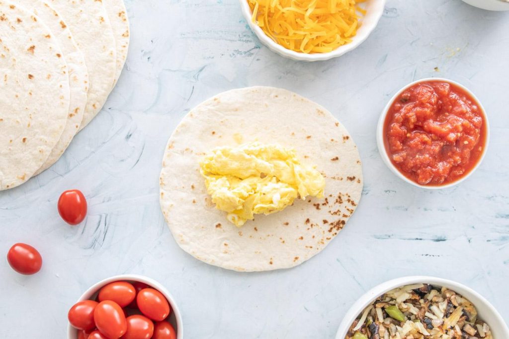 eggs on a tortilla for healthy breakfast tacos recipe