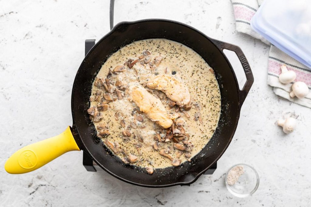 chicken and mushrooms in a cream sauce