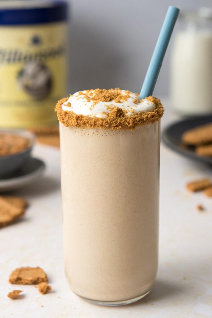 caramel cookie milkshake in glass