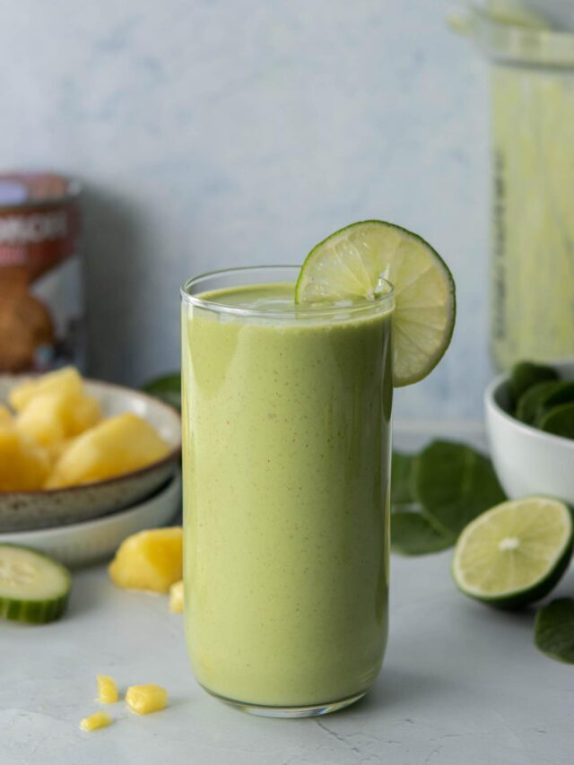 PINEAPPLE AND CUCUMBER SMOOTHIE