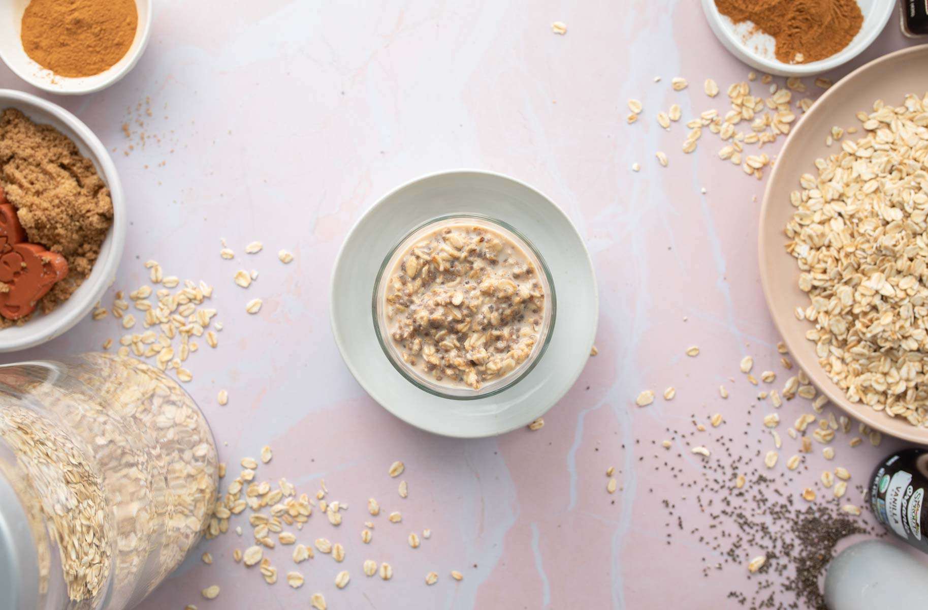 overnight oats with cinnamon in glass