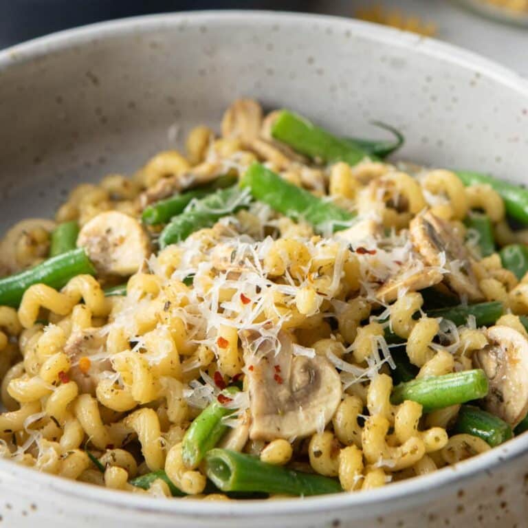 12 Easy Pasta Recipes for One - Nourish Nutrition Blog